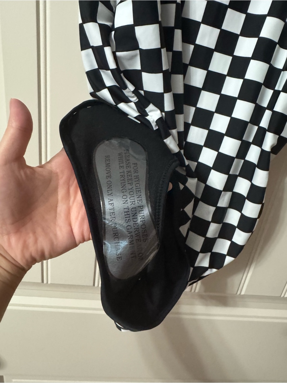HOT TOPIC 🖤 Black, White Checkered Zip-Front One-Piece Swimsuit (Women’s Medium) - Picture 12 of 13
